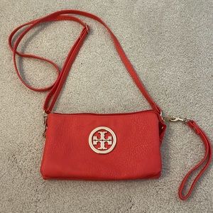 Tory Burch crossbody/wristlet